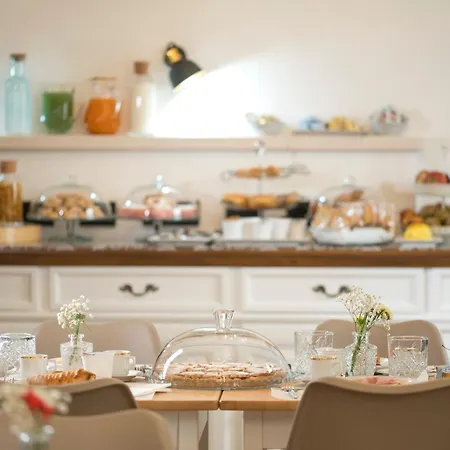 招待所 Domo Incantos Galtellì