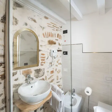 Domo Incantos 招待所 3*