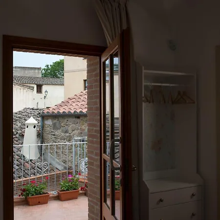 Gasthuis Domo Incantos Galtellì