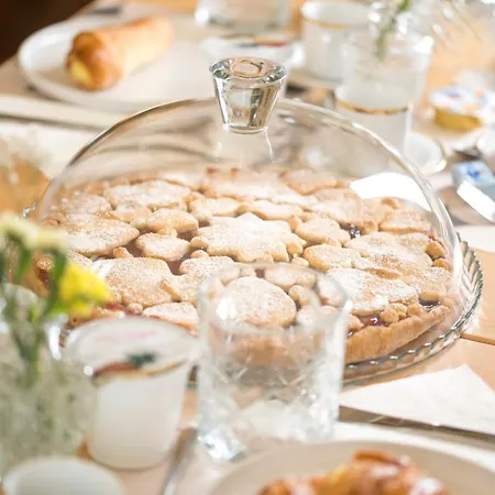 Domo Incantos Gasthuis Galtellì